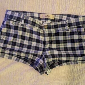 Hollister Plaid Cotton Short Shorts in Blue and White